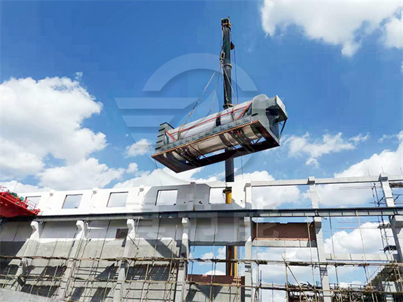 大型污泥干燥機吊裝 大型污泥干燥機吊裝